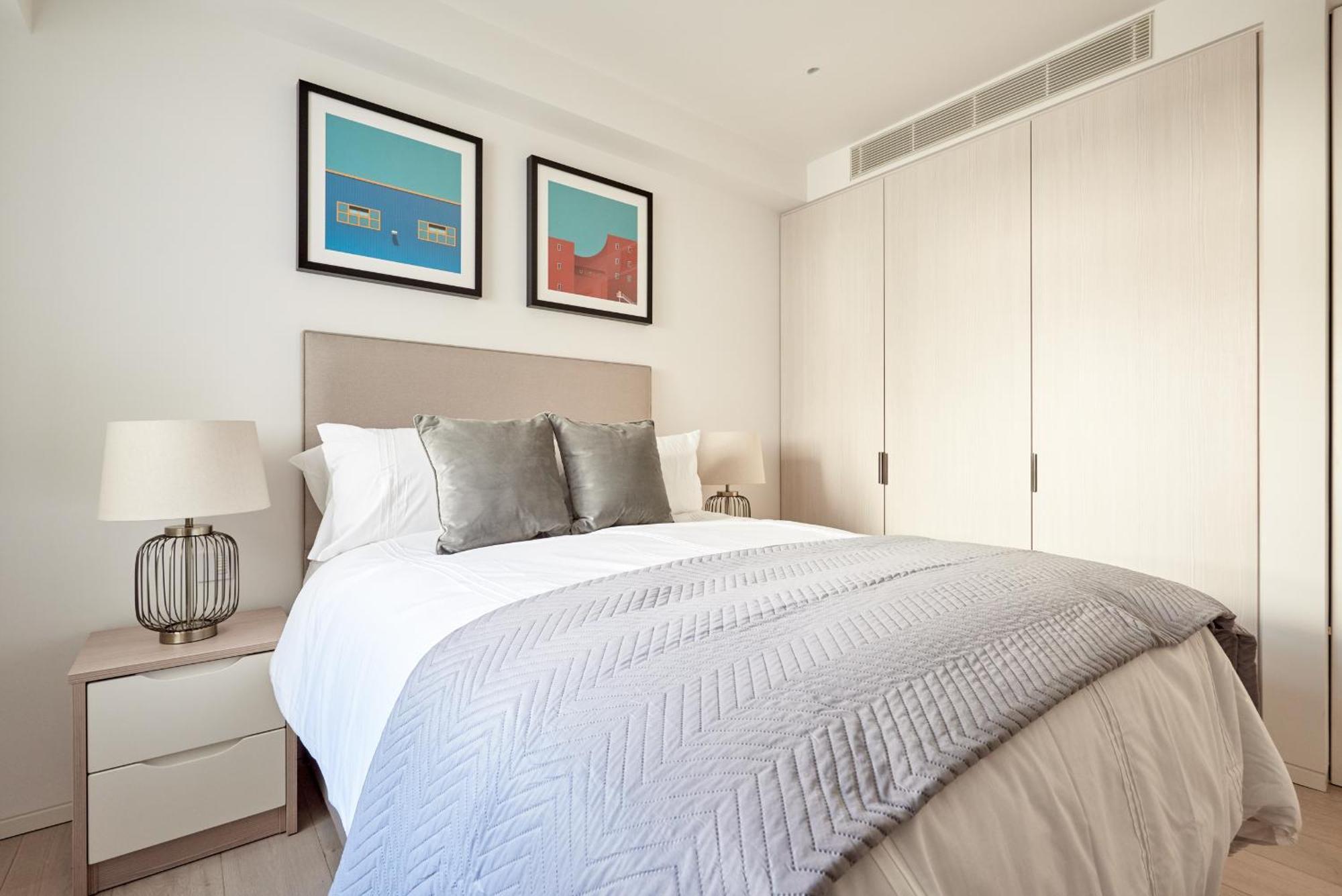 Sonder Oxford Circus Aparthotel London Room photo
